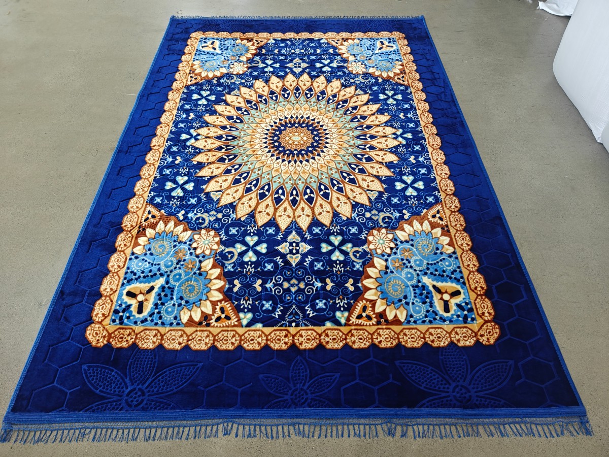 RASCHEL BLANKET
